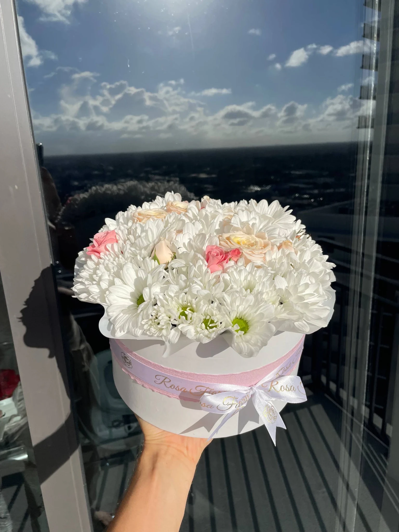Daisy Blush Hatbox